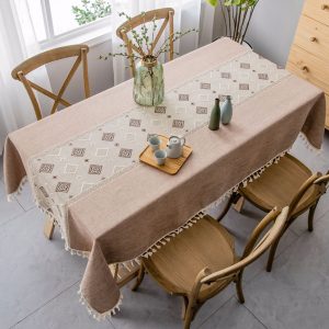 Checkered Pattern Tablecloth
