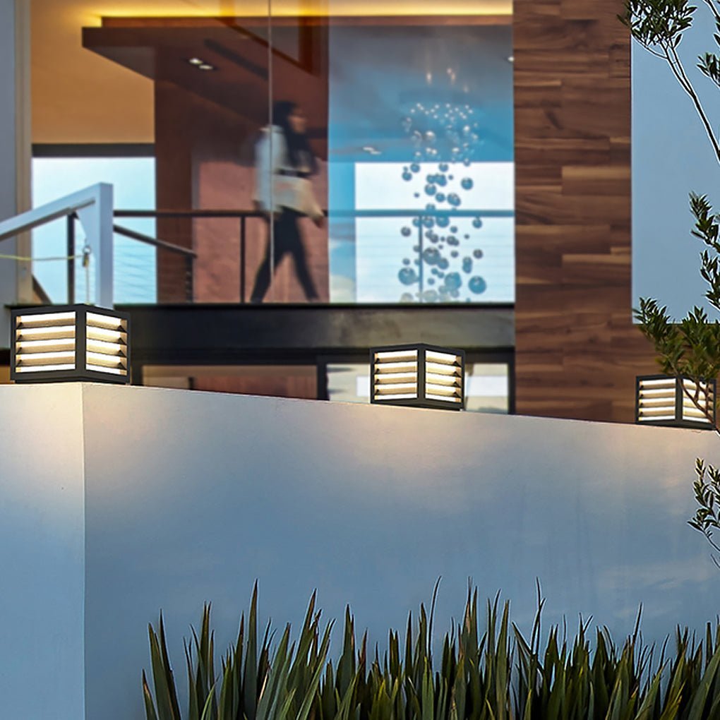 outdoor-waterproof-led-post-lights-solar-landscape-decorative-lighting-for-villa-fence-425506