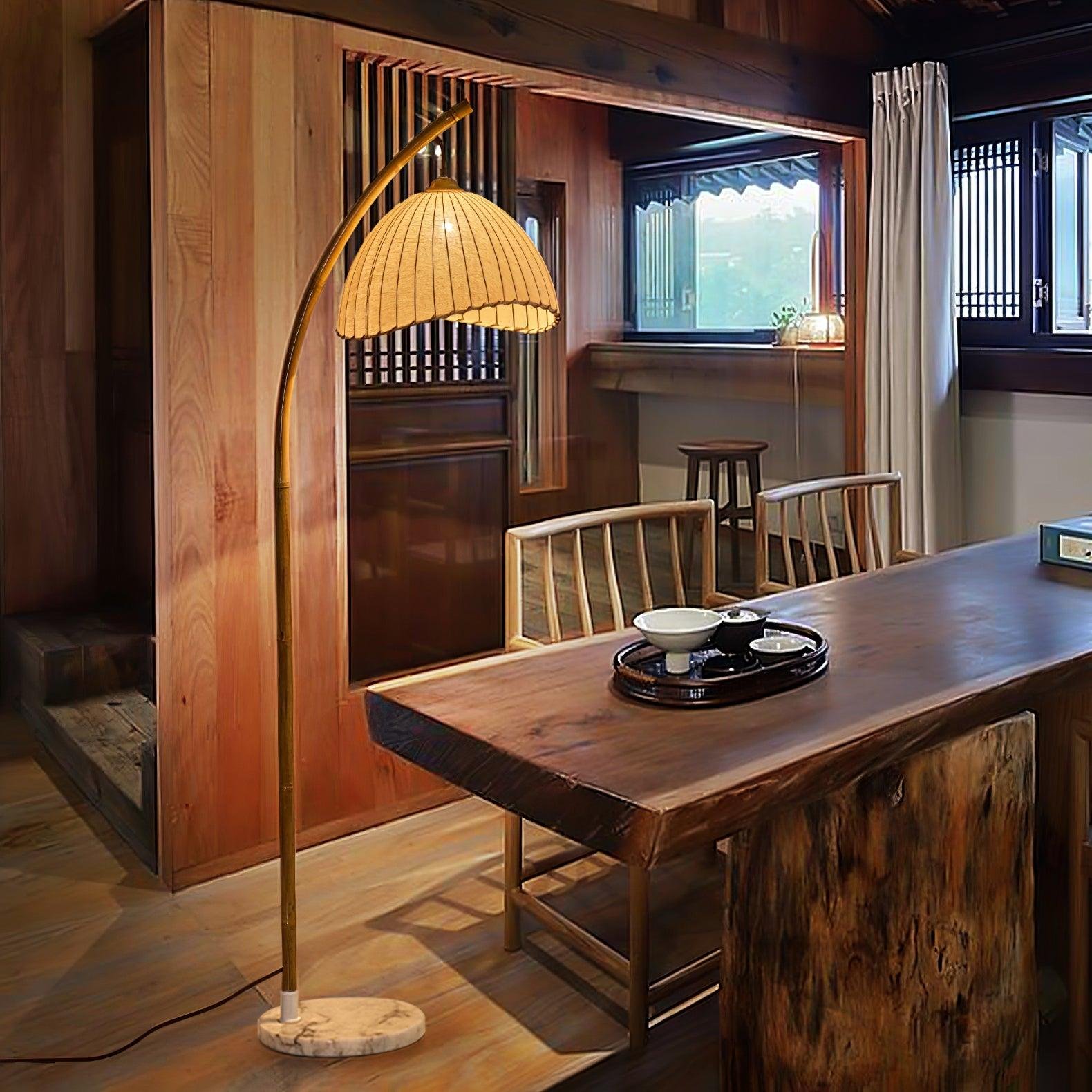 sanna-floor-lamp-33324732