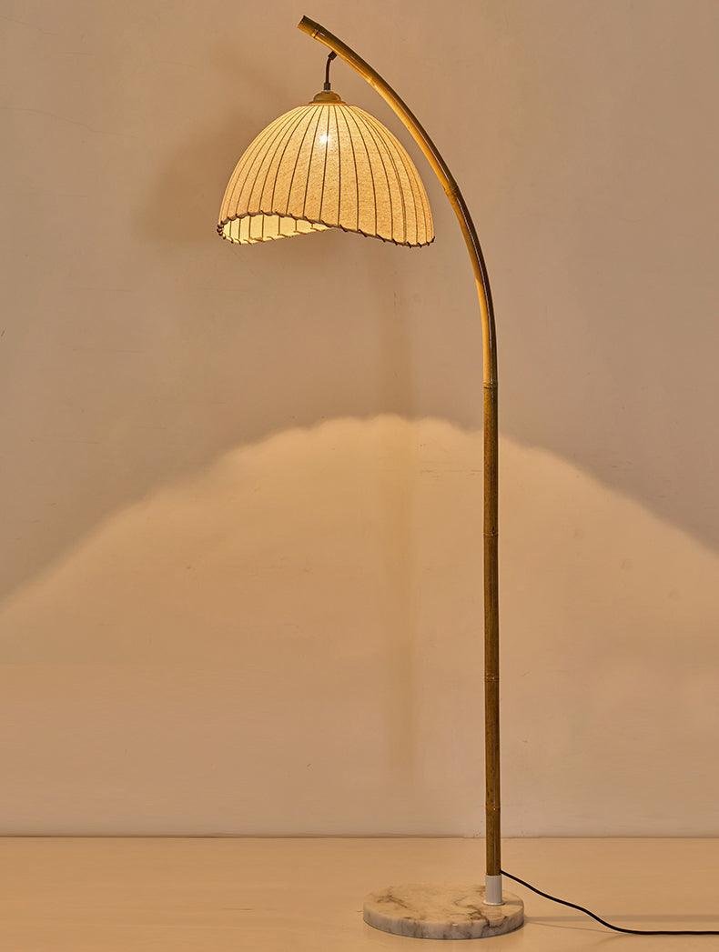 sanna-floor-lamp-33324732