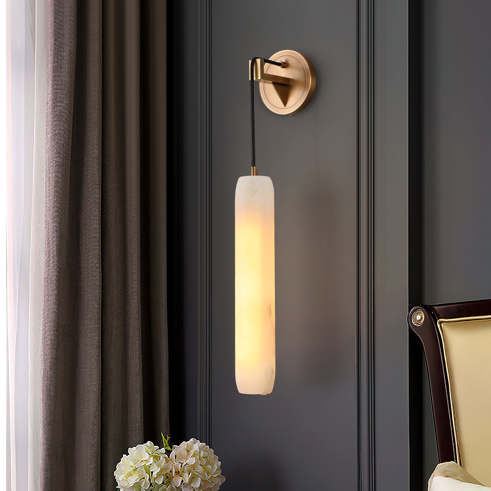 alabaster-flute-wall-lamp