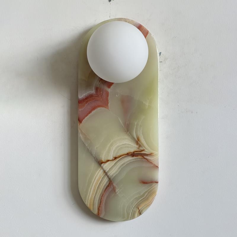 lucie-oval-wall-lamp