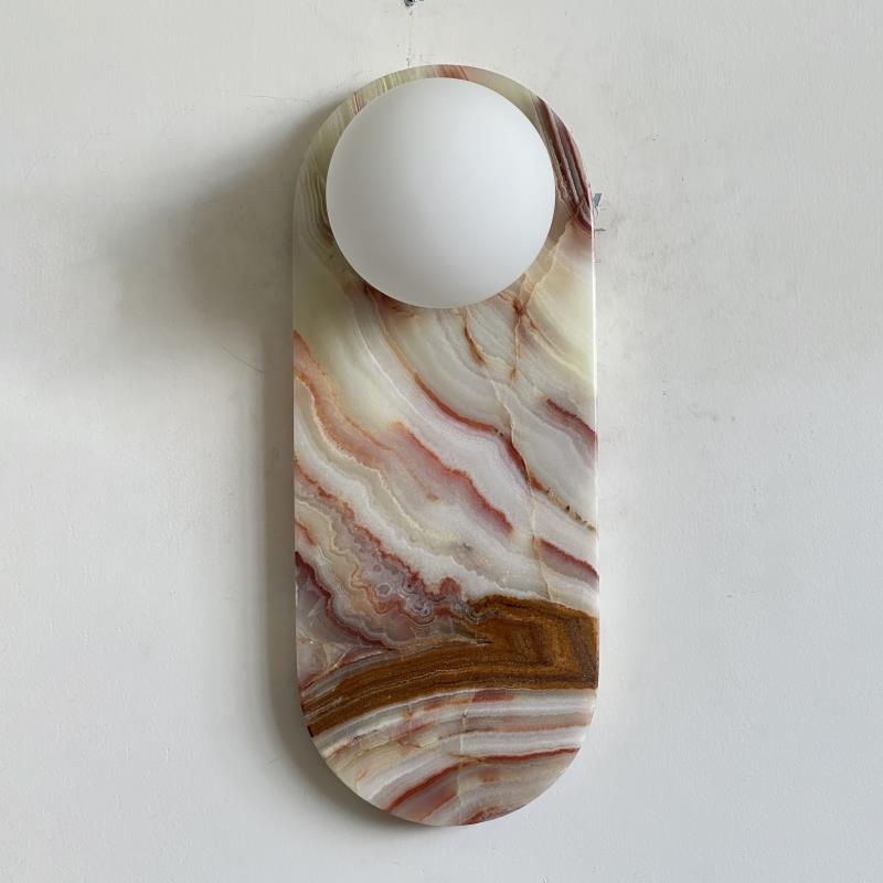 lucie-oval-wall-lamp