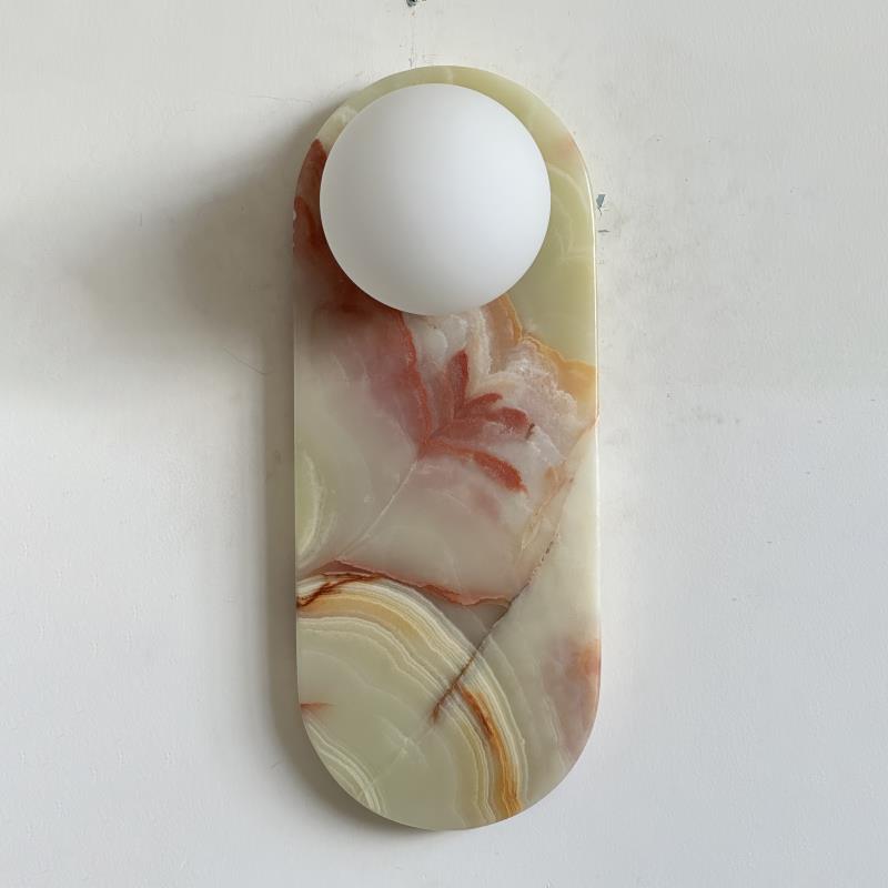 lucie-oval-wall-lamp