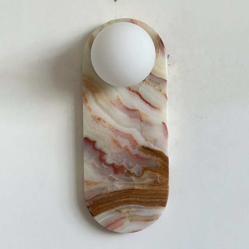 lucie-oval-wall-lamp