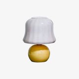 Kicsi Pleated Table Lamp alternate view
