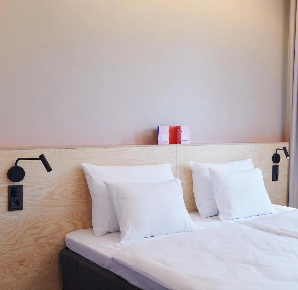 Minimalist Disc Led Wall Sconce