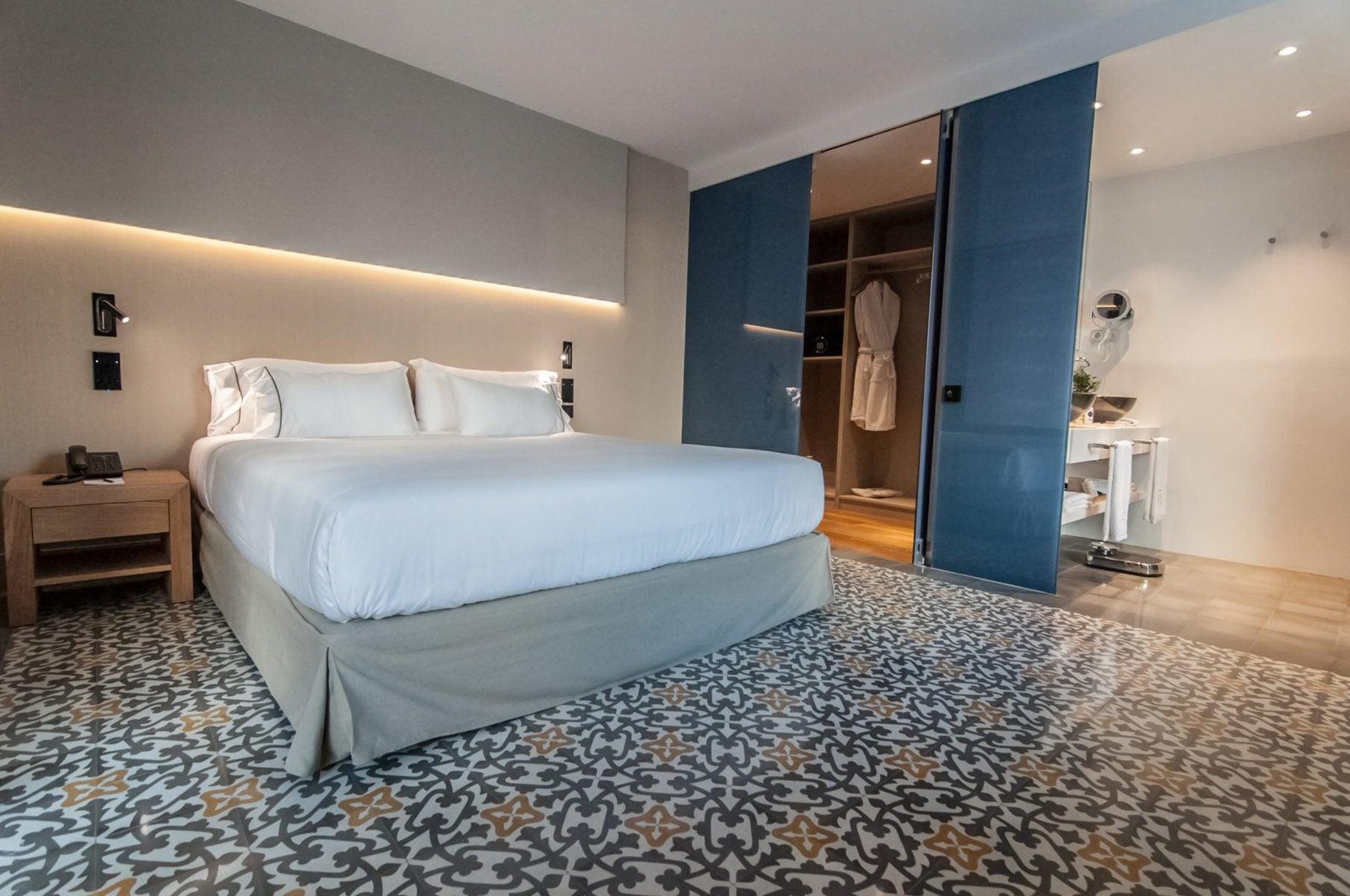 Omnilux Reading Lamp