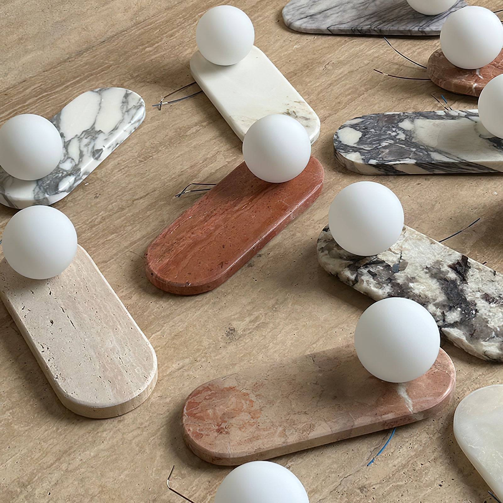 lucie-oval-wall-lamp