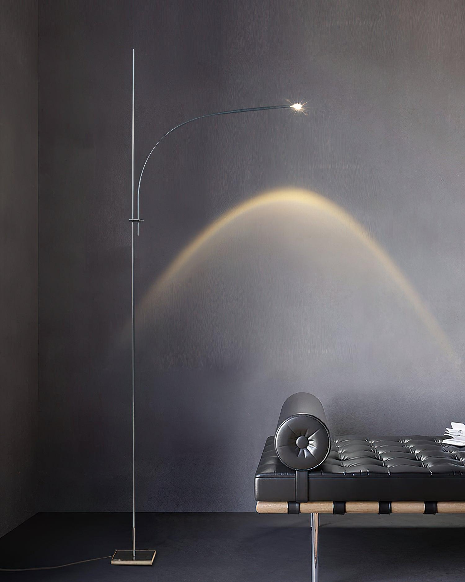 Metal Body Graceful Floor Lamp