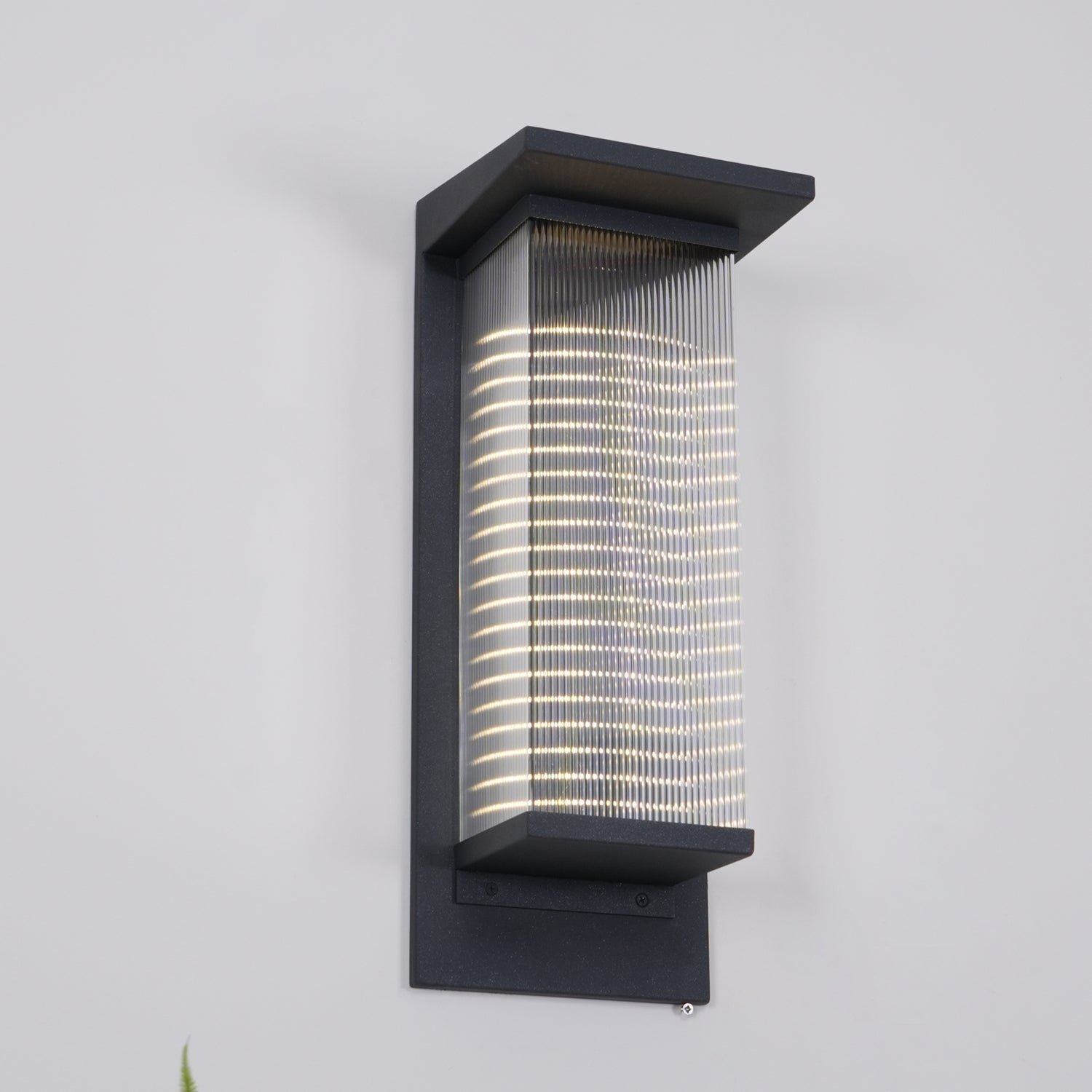Oleron Box Outdoor Wall Lamp
