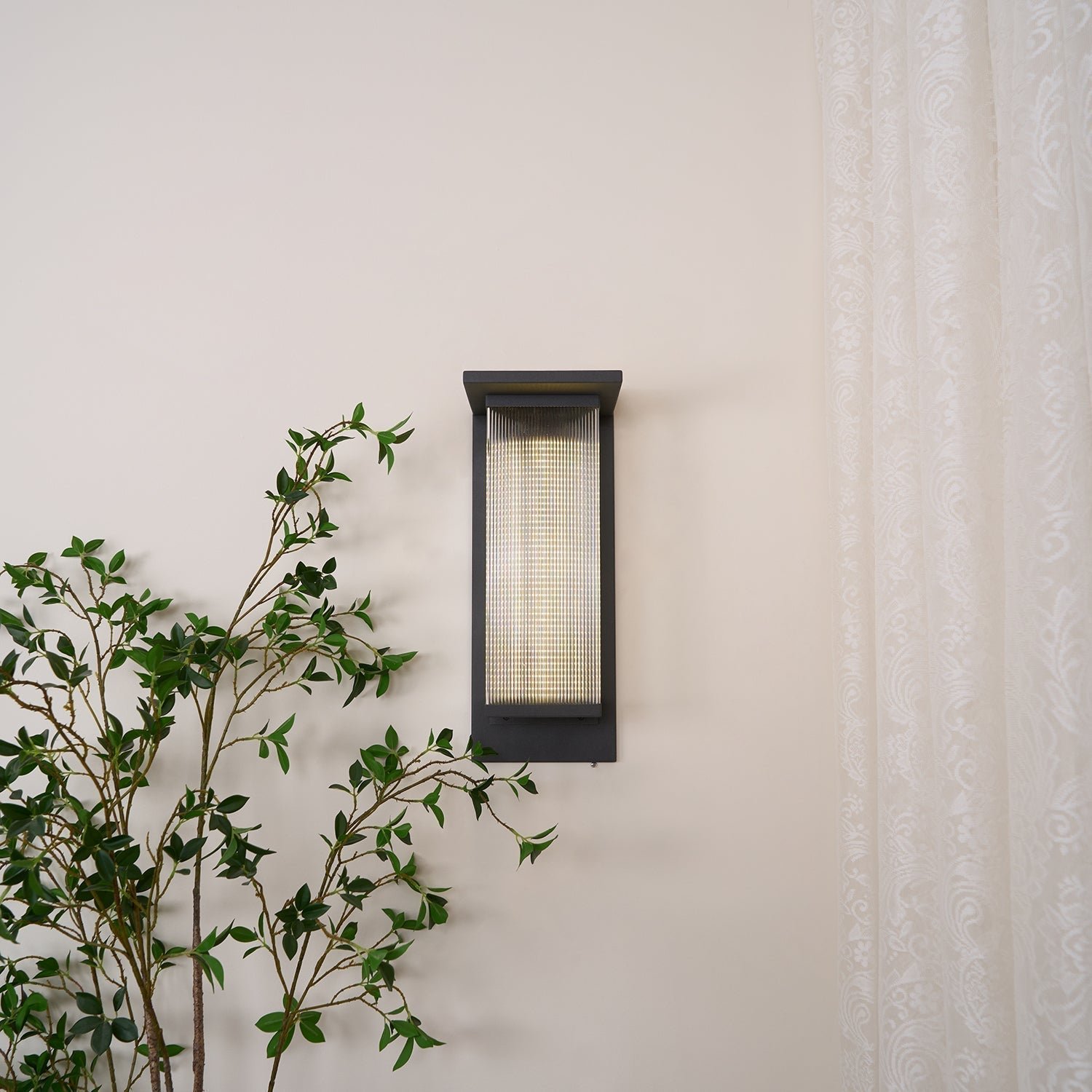 Oleron Box Outdoor Wall Lamp