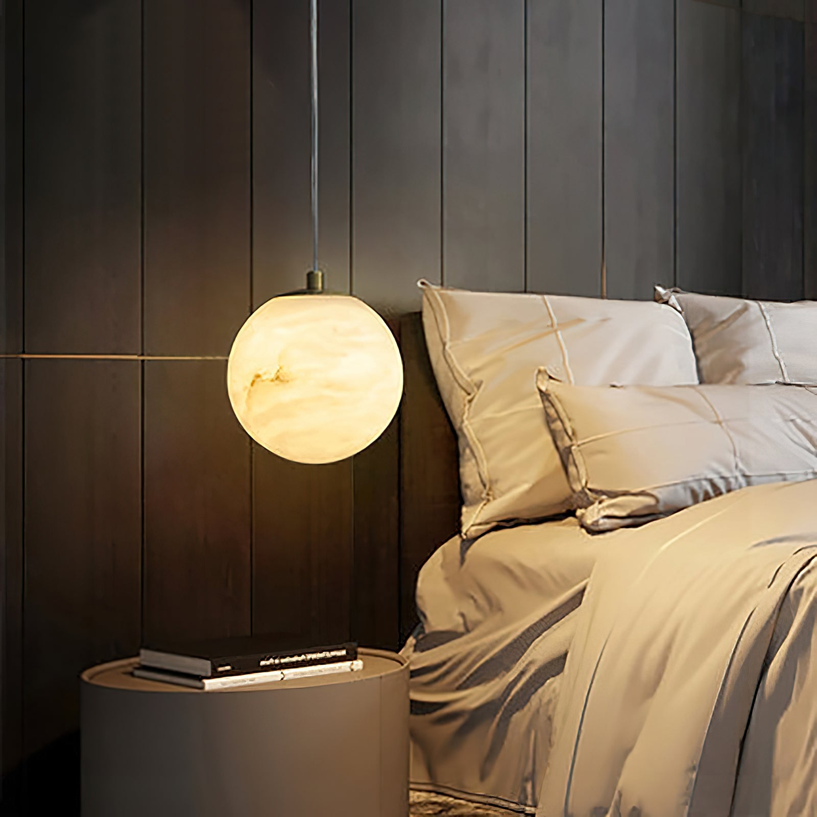 savina-alabaster-pendant-light