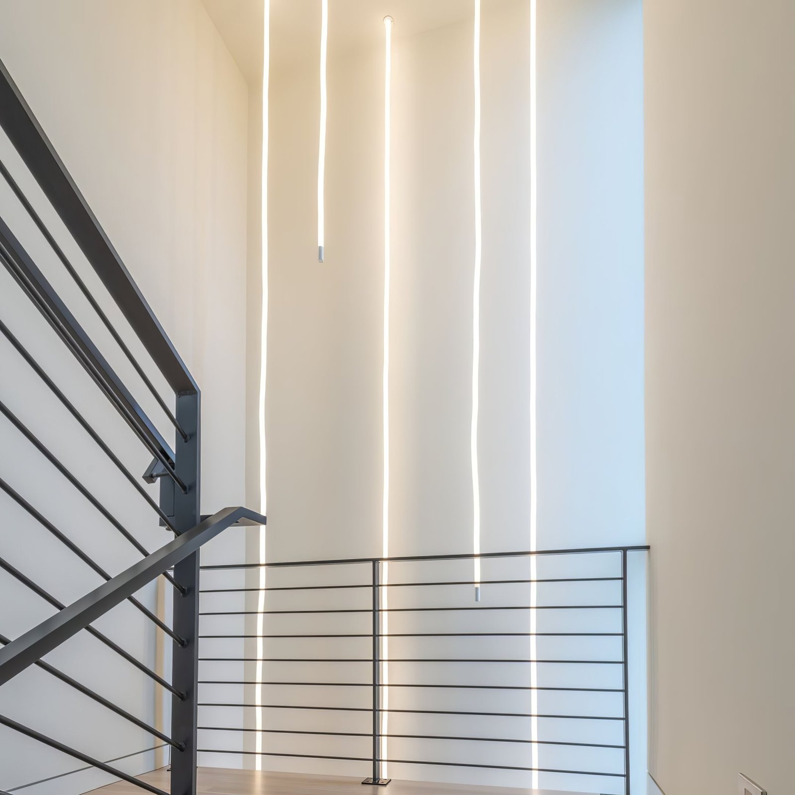 Flexible Curve Line Pendant Lamp