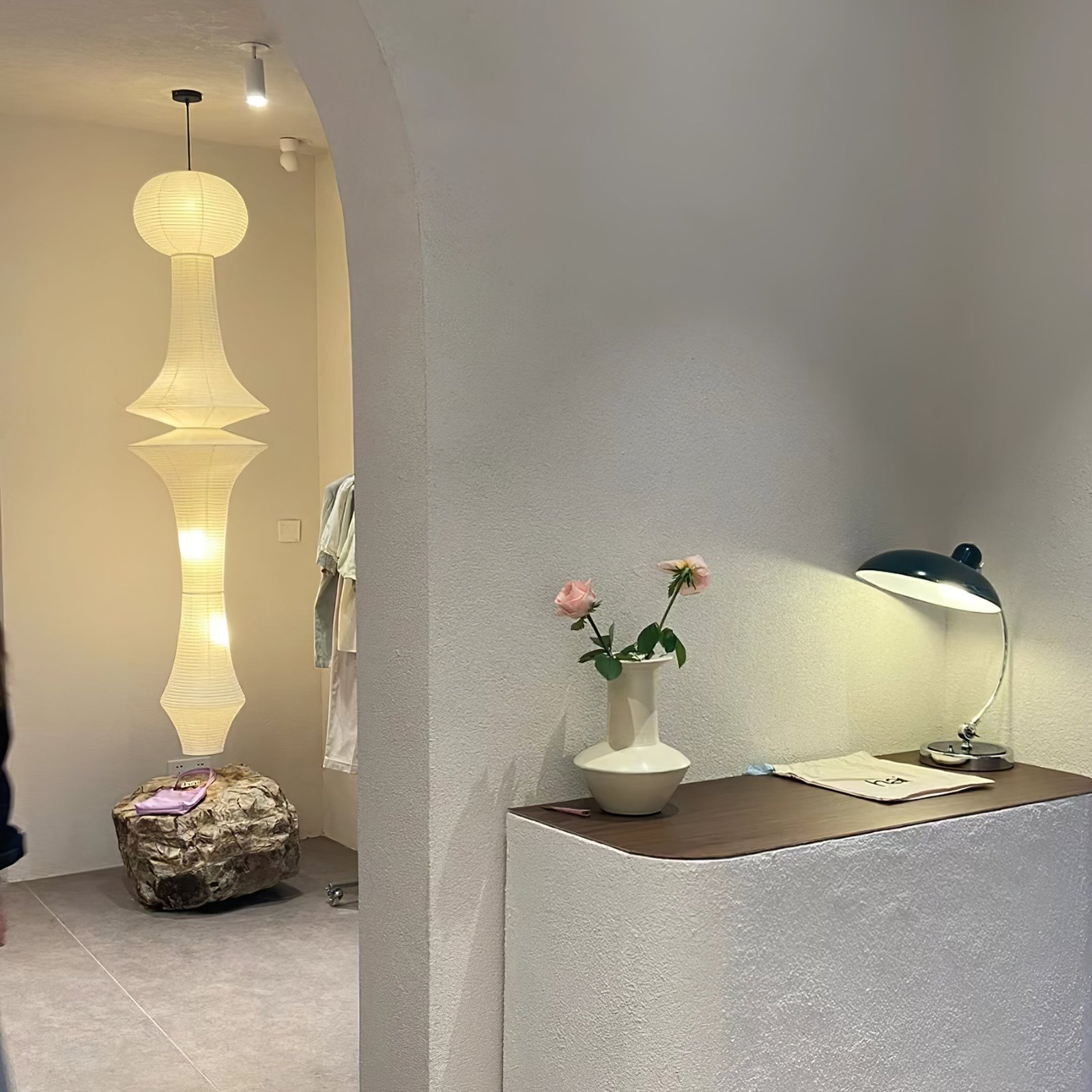 Rice Paper E Pendant Light